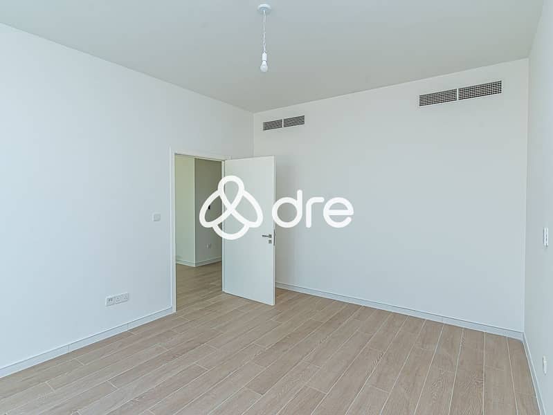 8 DRE07913. JPG