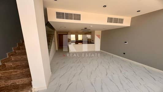 2 Schlafzimmer Townhouse zum Miete in Rukan, Dubai - Image 1