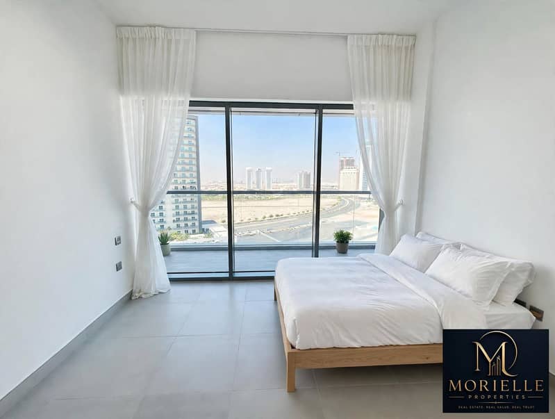 3 WhatsApp_Image_2026-09-15_at_10.36. 47_PM_3-edited-add-curtains. jpg