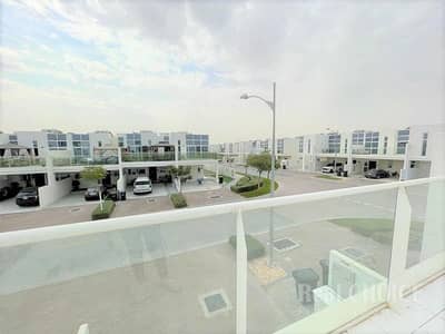 3 habitaciones Townhouse para en Venta en DAMAC Hills 2 (Akoya by DAMAC), Dubai - Casa adosada en DAMAC Hills 2 (Akoya by DAMAC),Pacifica, 3 dormitorios, 1900000 AED - 16596672 3 habitaciones Townhouse para en Venta en DAMAC Hills 2 (Akoya by DAMAC), Dubai - Casa adosada en DAMAC Hills 2 (Akoya by DAMAC),Pacifica, 3 dormitorios, 1900000 AED - 16596672
