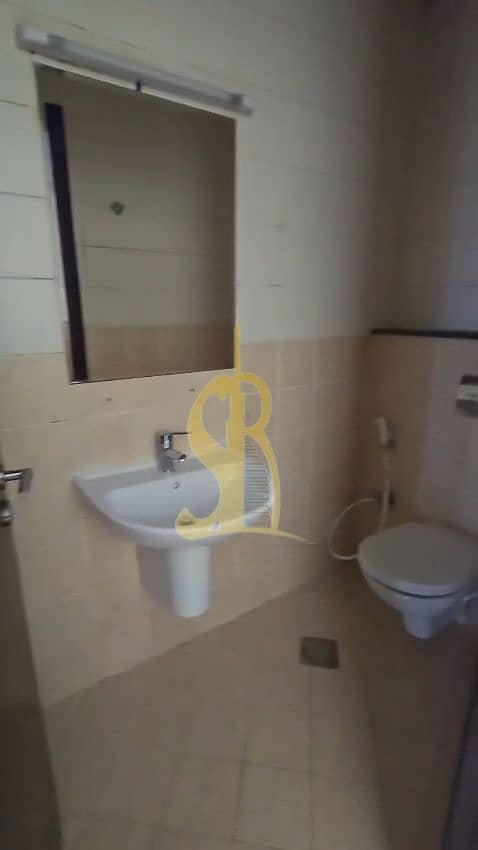 23 WhatsApp Image 2026-09-22 at 13.47. 23. jpeg