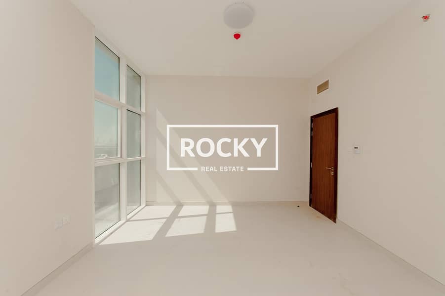 11 InternationalCity_Phase2_GreenAptBldg_112-2BR-WB (10 of 29). JPG