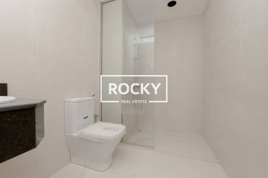 12 InternationalCity_Phase2_GreenAptBldg_112-2BR-WB (15 of 29). JPG
