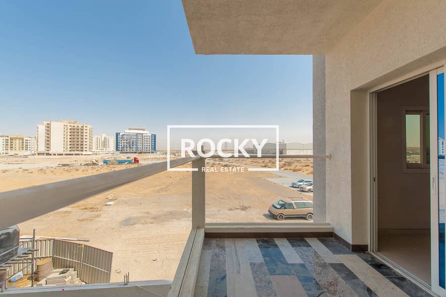 14 InternationalCity_Phase2_GreenAptBldg_112-2BR-WB (27 of 29). JPG