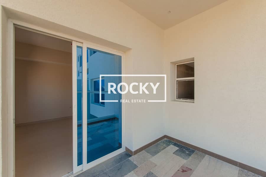 16 InternationalCity_Phase2_GreenAptBldg_112-2BR-WB (29 of 29). JPG