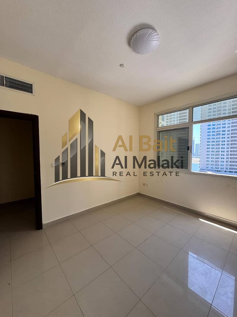 2 53825. jpg