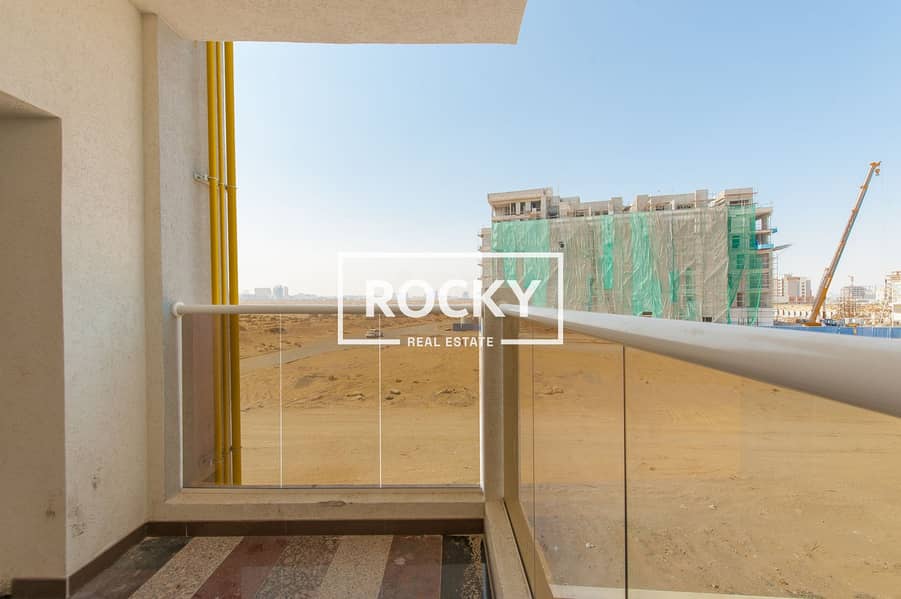 15 Aamna Residence-17. jpg