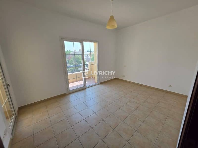 14 c81d5edc-057e-4ded-ada4-cf10d3a4a578. jpg