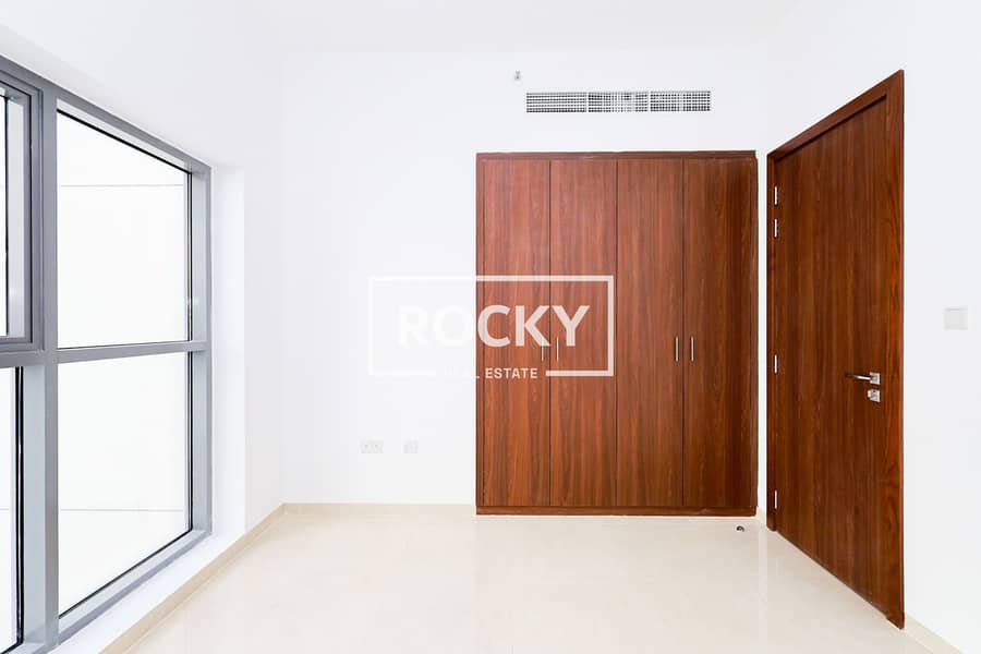 6 Naim Residence - Apartment (10 of 15). jpg