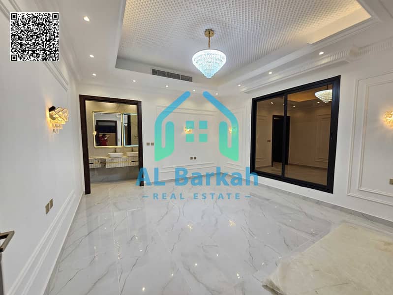 2 0f2020eb-0ef1-47cc-937c-ca3b222e1be8. jpg