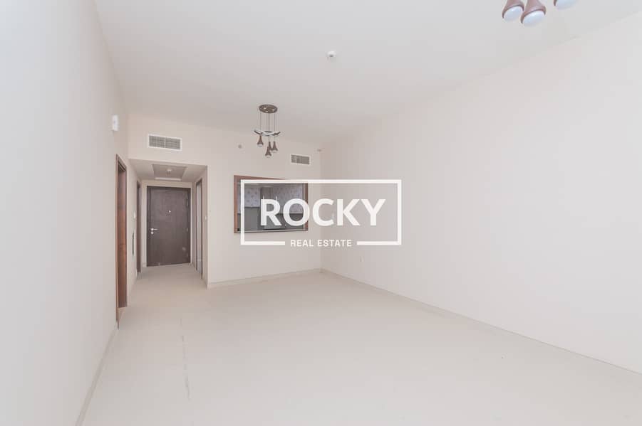 Rocky Real Estate - International City - Amna Res. - Apartment (3 of 17). JPG Rocky Real Estate - International City - Amna Res. - Apartment (3 of 17). JPG