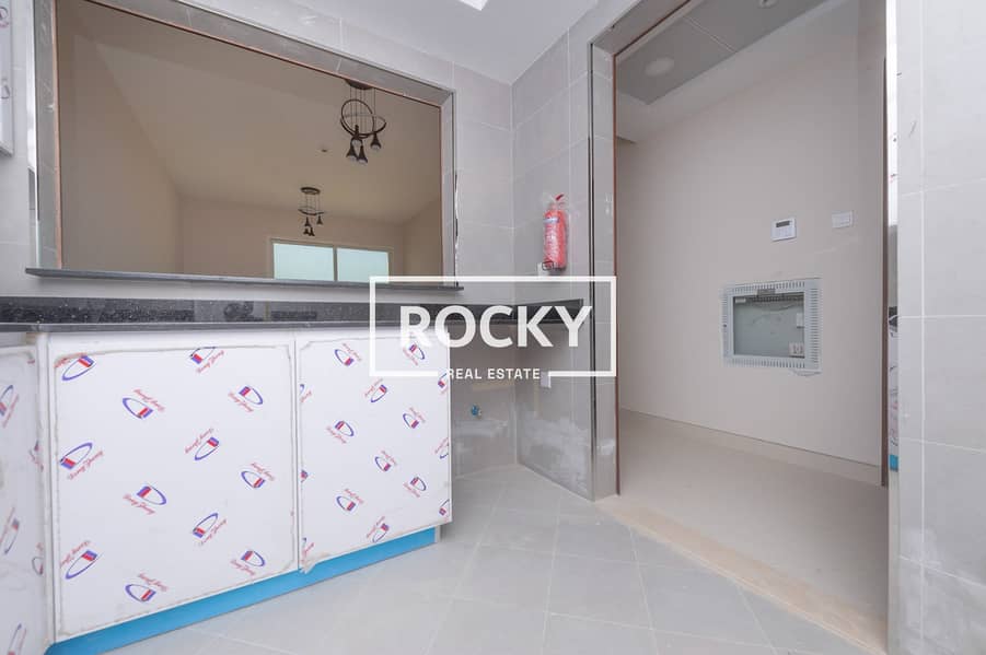 10 Rocky Real Estate - International City - Amna Res. - Apartment (8 of 17). JPG
