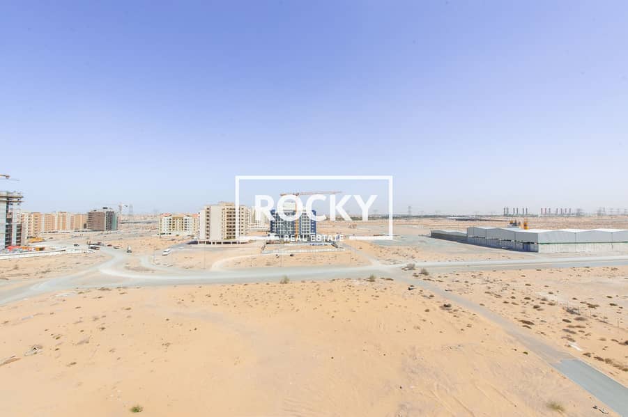 17 Rocky Real Estate - International City - Amna Res. - Apartment (17 of 17). JPG