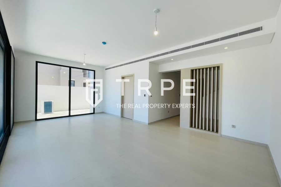 Villetta a schiera a Jebel Ali Village, 4 camere da letto, 240000 AED - 16600054 Villetta a schiera a Jebel Ali Village, 4 camere da letto, 240000 AED - 16600054