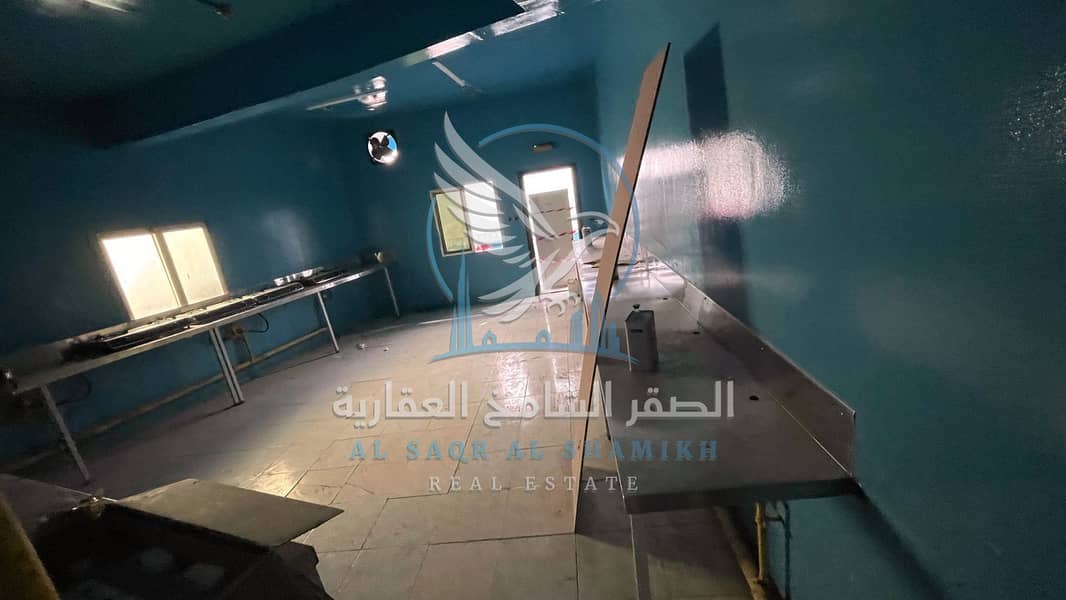 9 skn-amal-for-rent-12-bedroom-alsnaayh-15-alsharqh-property-04. jpg