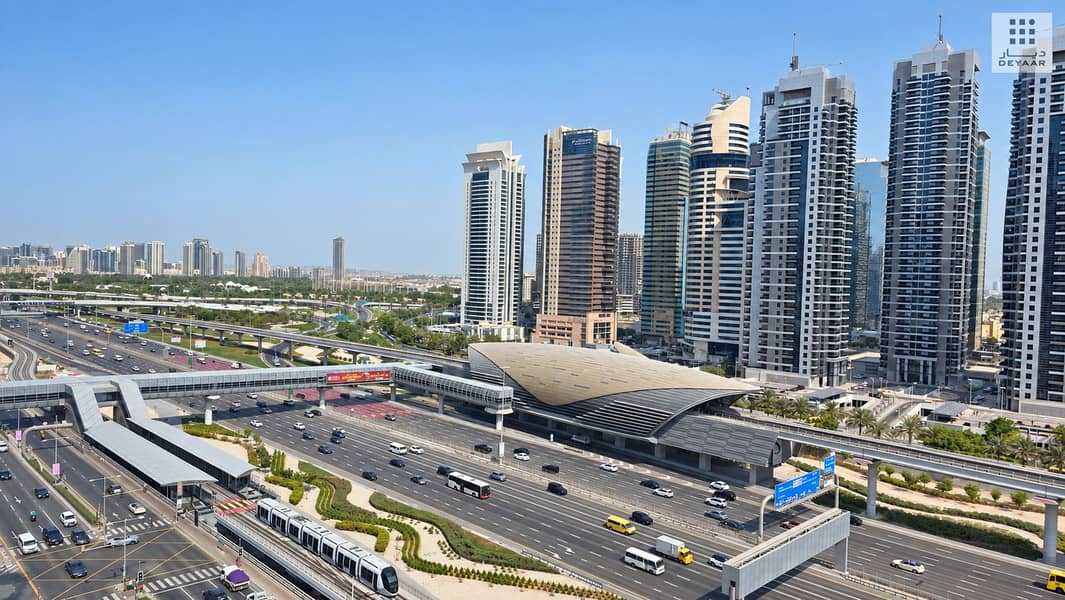 7 Marina_Diamond_4_1208_01_City_View. png