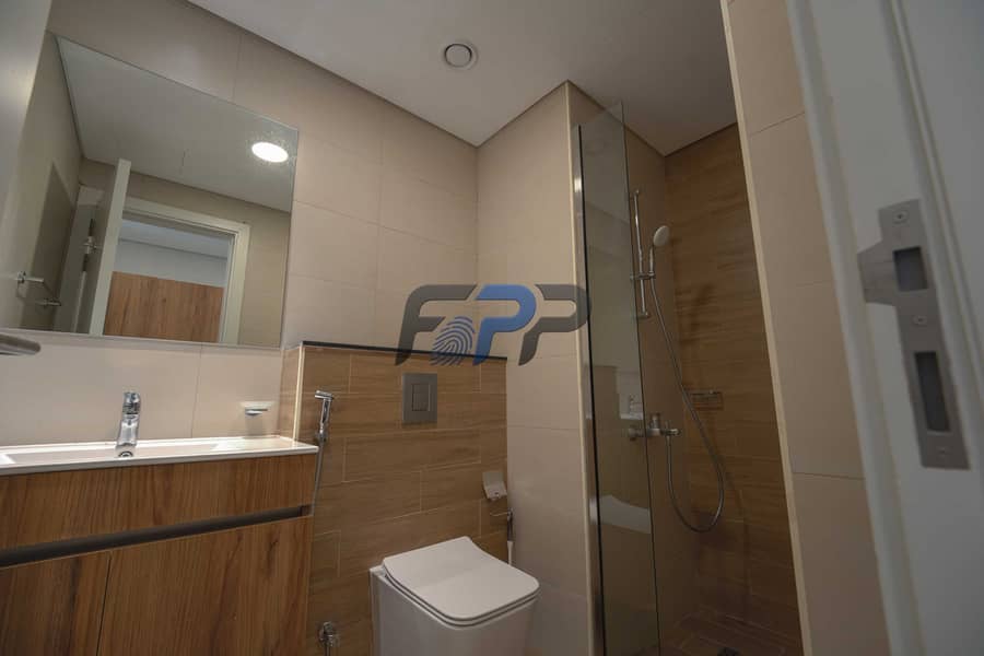 25 Apt no 1605 (14). jpg