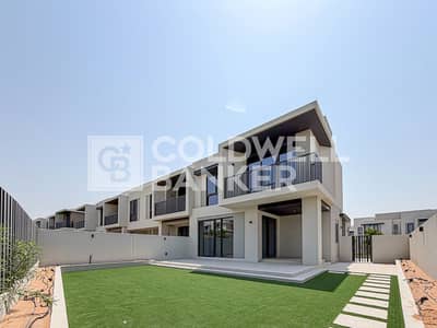 4 Bedroom Townhouse for Rent in Jebel Ali Village, Dubai - Single Row | Close to Pool | Corner Plot
