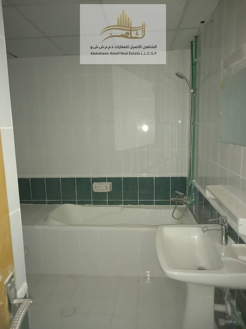 7 WhatsApp Image 2026-09-22 at 17.06. 33 (1). jpeg