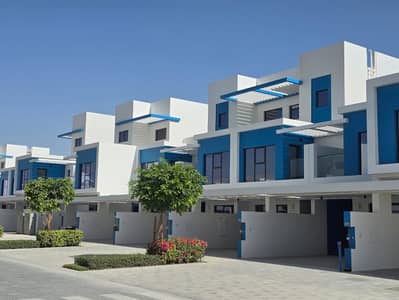 4 Bedroom Townhouse for Sale in DAMAC Lagoons, Dubai - b174c0ba-42c0-4b23-8282-5e342ba97b06. jpg