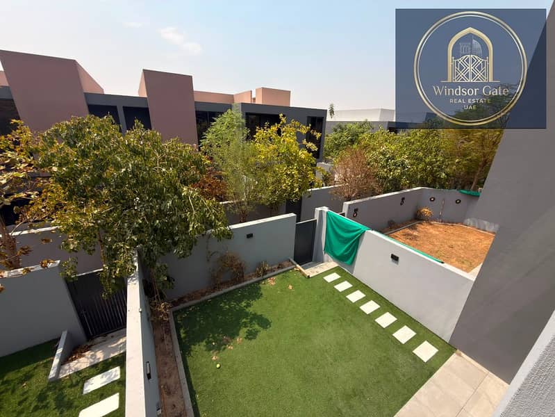 24 WhatsApp Image 2026-08-15 at 2.33. 45 PM. jpeg
