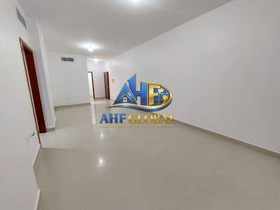 3 Schlafzimmer Wohnung zum Miete in Hamdan Street, Abu Dhabi - 86eef452-c03b-42ae-a4b5-66fa1046352b. jpg 3 Schlafzimmer Wohnung zum Miete in Hamdan Street, Abu Dhabi - 86eef452-c03b-42ae-a4b5-66fa1046352b. jpg
