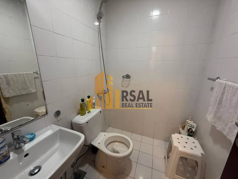 9 1000421437. jpg