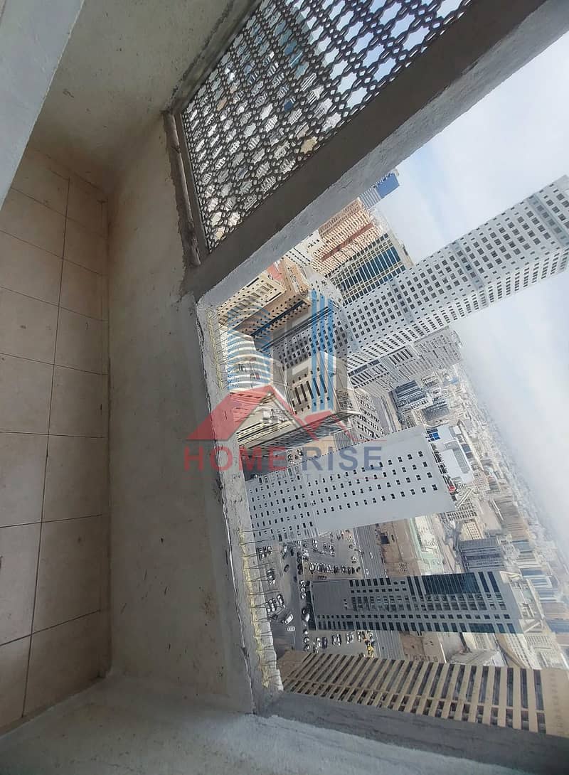 21 1000278268. webp
