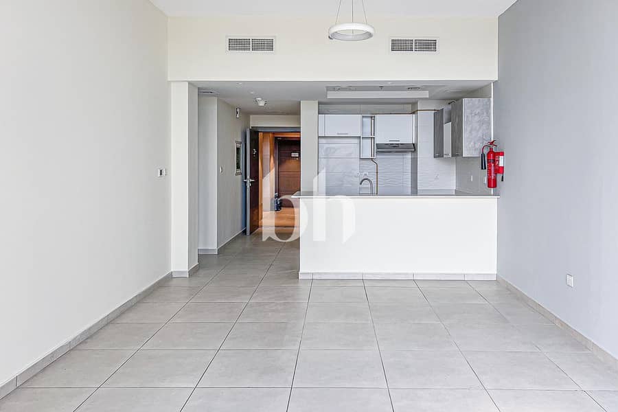 8 Unit 10051 BR 01