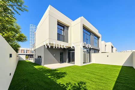 3 Bedroom Villa for Rent in Dubai South, Dubai - Spacious | Single Row | Resort Like Living