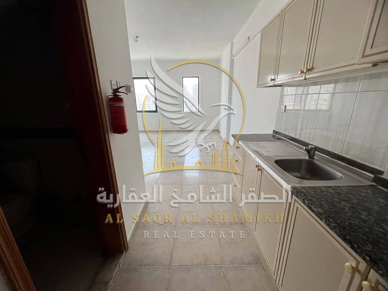8 استوديو-للا-يجار-0-غرف-المريجة-الشارقة-صورة-العقار-bv-001-02. jpg