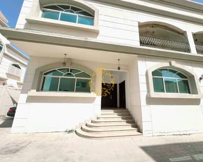 5 habitaciones Villa para en Alquiler en Shakhbout City, Abu Dhabi - 1000824641. jpg
