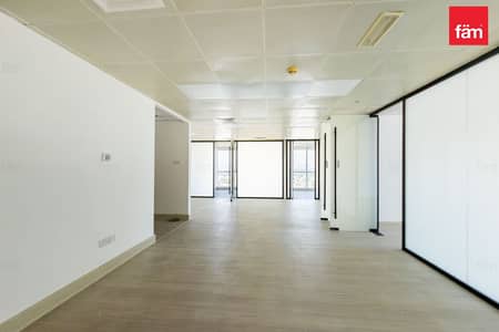 Office te Huur in Jumeirah Lake Towers (JLT), Dubai - Kantoor in Jumeirah Lake Towers (JLT),JLT Cluster V,Jumeirah Business Centre 2, 239999 AED - 16604285 Office te Huur in Jumeirah Lake Towers (JLT), Dubai - Kantoor in Jumeirah Lake Towers (JLT),JLT Cluster V,Jumeirah Business Centre 2, 239999 AED - 16604285