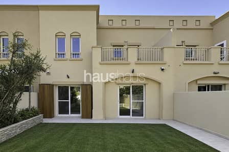 3 habitaciones Villa para en Alquiler en The Lakes, Dubai - Villa en The Lakes,Maeen,Maeen 2, 3 dormitorios, 340000 AED - 16604775 3 habitaciones Villa para en Alquiler en The Lakes, Dubai - Villa en The Lakes,Maeen,Maeen 2, 3 dormitorios, 340000 AED - 16604775