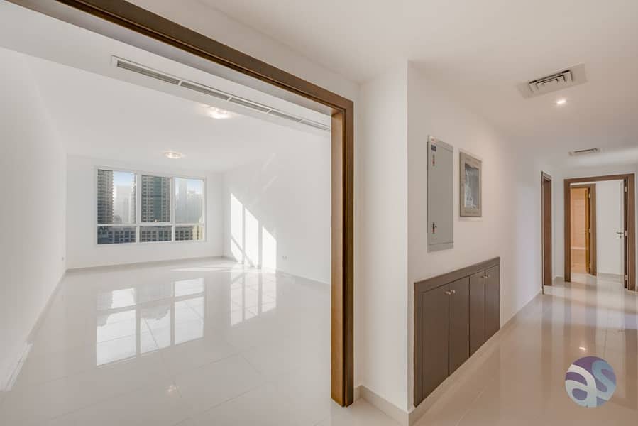2 Coral Towe unit 807-4. jpg