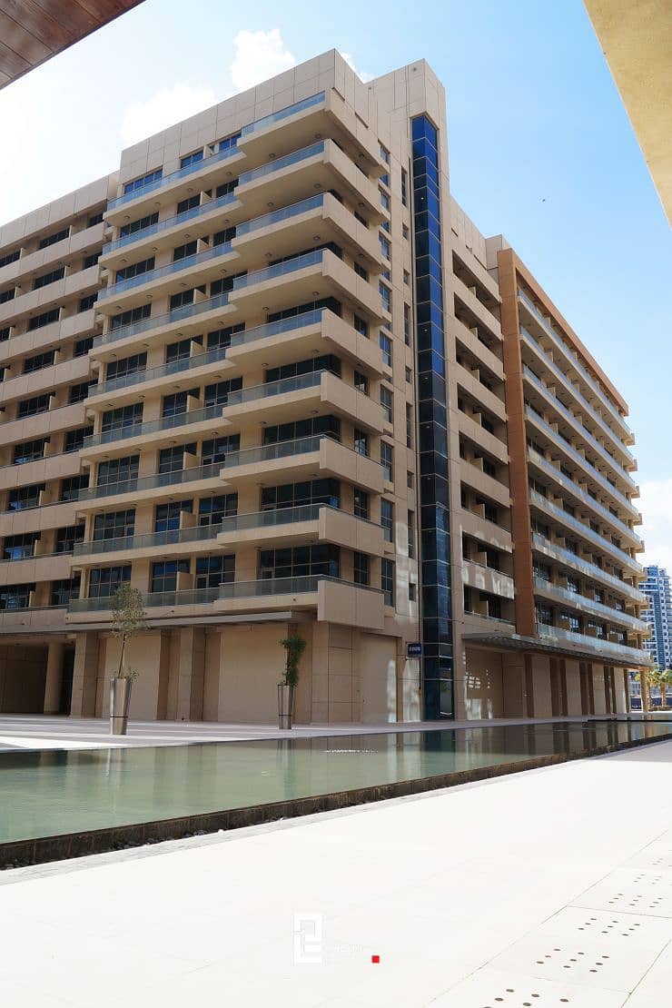 13 bay-square-building-9-5363_xl. jpg