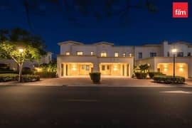 Fully Renovated | Private Pool | Single Row