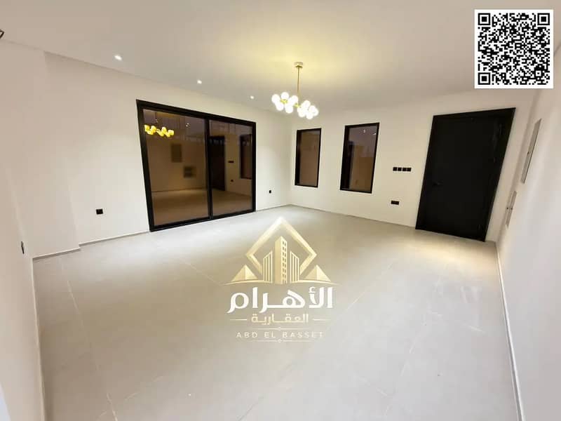 20 865803035-1066x800. webp