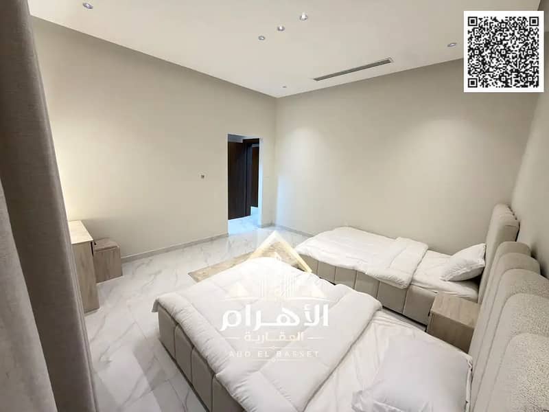 18 865966812-1066x800. webp
