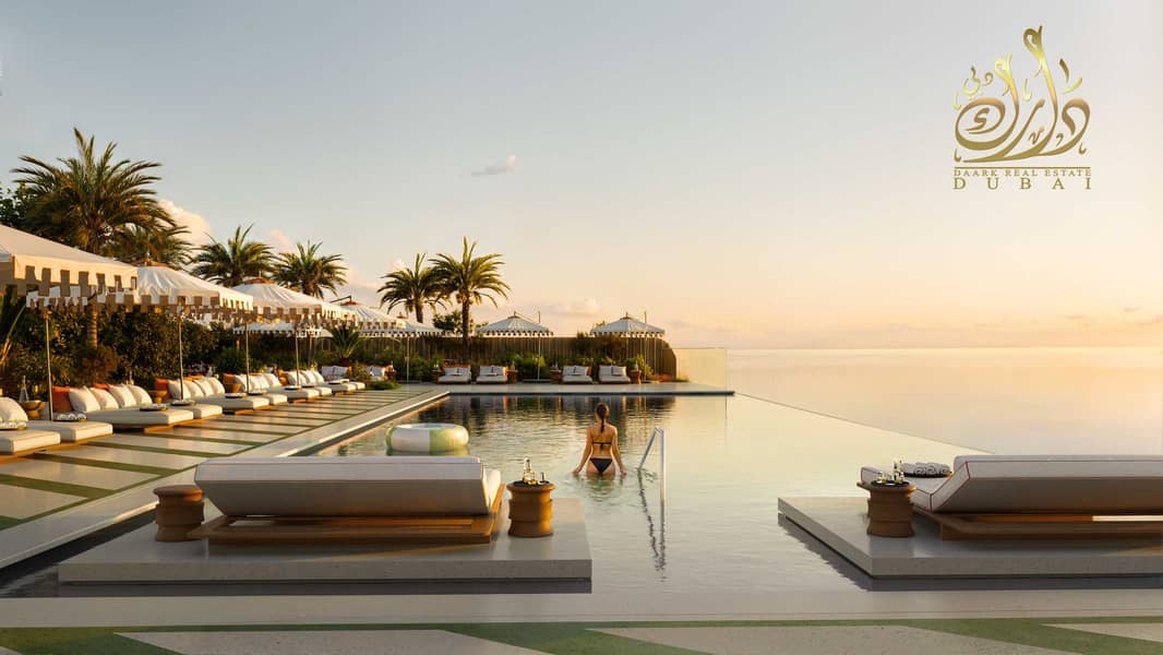 7 Mondrian Pool - Day. jpg