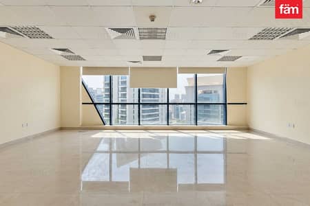 Office te Huur in Jumeirah Lake Towers (JLT), Dubai - Kantoor in Jumeirah Lake Towers (JLT),JLT Cluster X (Jumeirah Bay Towers),Jumeirah Bay X2, 90000 AED - 16608140 Office te Huur in Jumeirah Lake Towers (JLT), Dubai - Kantoor in Jumeirah Lake Towers (JLT),JLT Cluster X (Jumeirah Bay Towers),Jumeirah Bay X2, 90000 AED - 16608140