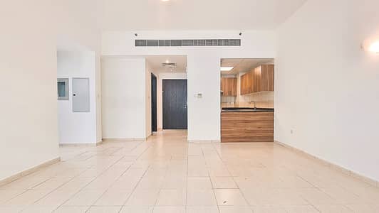 Appartement de 2 chambres à à louer à Bur Dubai, Dubai - 20260120_110925. jpg