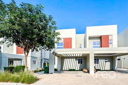 4 Schlafzimmer Townhouse zum Miete in Villanova, Dubai - 1. jpg
