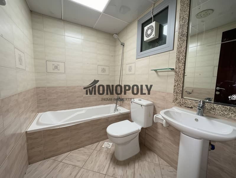10 d5aeb06c-83d1-4049-88b3-8508a03765bd. jpg
