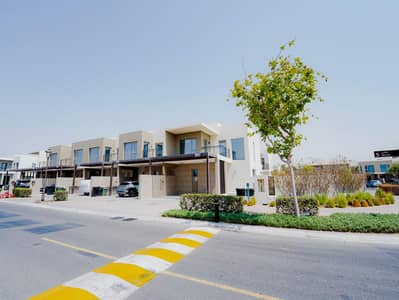 3 Bedroom Villa for Rent in Arabian Ranches 2, Dubai - Corner Unit | Larger Plot | Vacant now