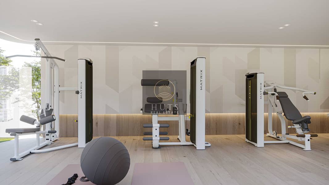 13 beverly_gym_View01. jpg