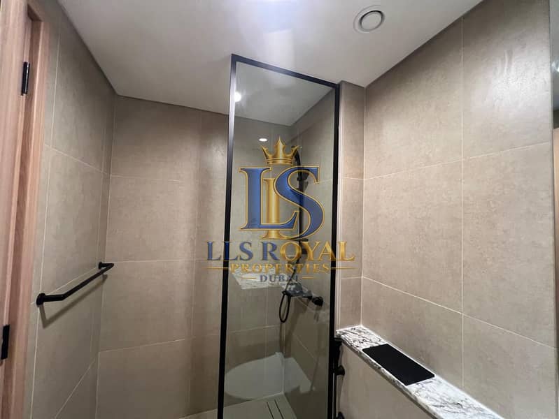 8 6. jpg