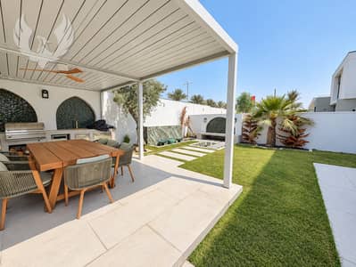 4 habitaciones Townhouse para en Venta en Al Furjan, Dubai - Casa adosada en Al Furjan,Al Furjan West,Murooj Al Furjan West, 4 dormitorios, 6250000 AED - 16610183 4 habitaciones Townhouse para en Venta en Al Furjan, Dubai - Casa adosada en Al Furjan,Al Furjan West,Murooj Al Furjan West, 4 dormitorios, 6250000 AED - 16610183
