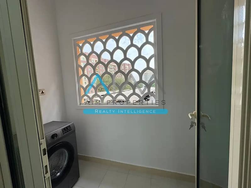 18 23. webp