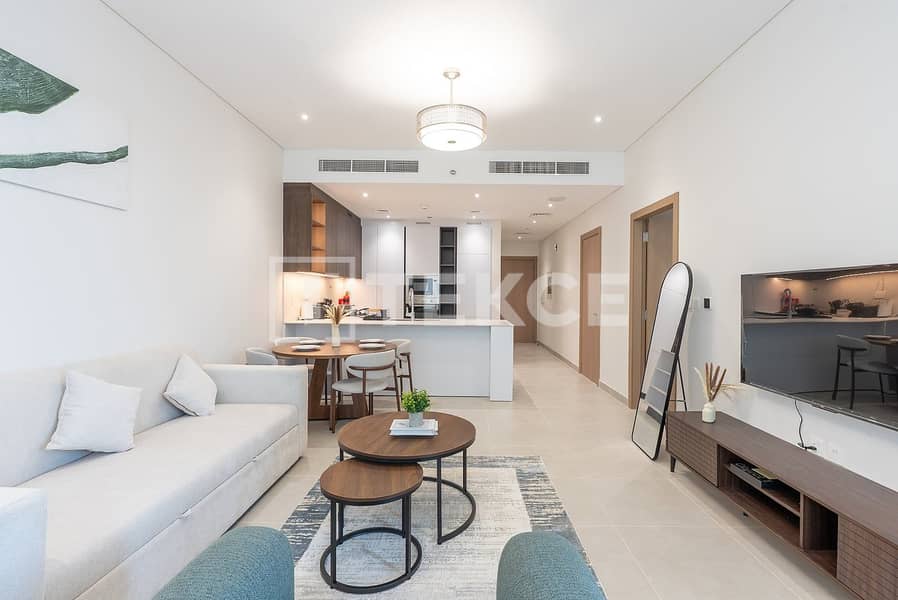 7 livingroom-1. jpeg
